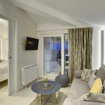 Appartamento Zanetti 2 Pola