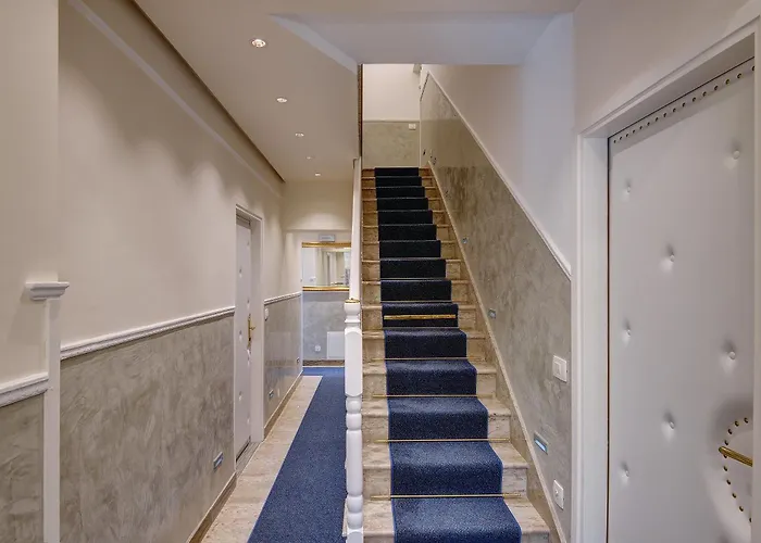 Appartement Zanetti 2 *