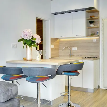 Апартаменты Zanetti 2 *